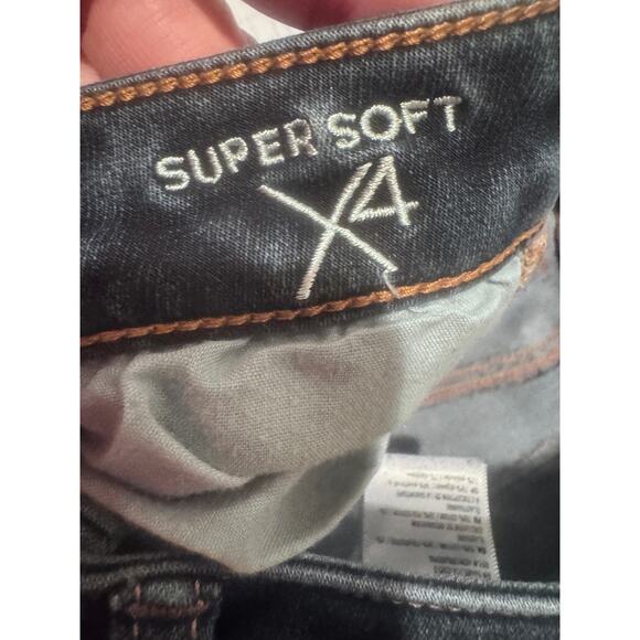 American Eagle 360 Super Stretch Supersoft  Jeggings - Picture 4 of 5